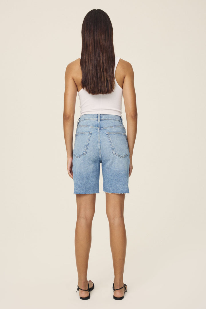 MTY - 90's JEAN SHORT | GIRLFRIEND