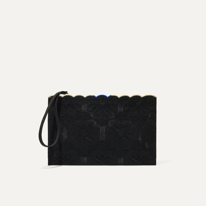 The Wristlet - Black Carnation