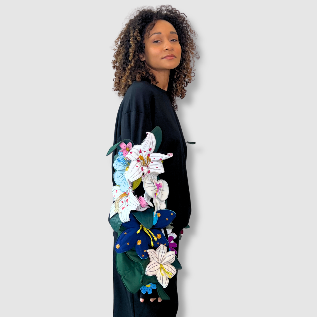 'Full Bloom' crewneck sweatshirt *NEW RELEASE*