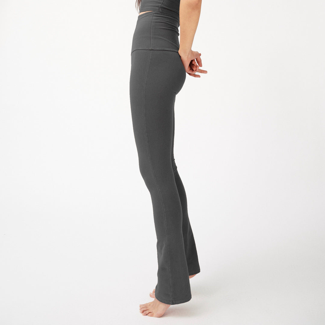 High-Waist Mini-Flared Legging