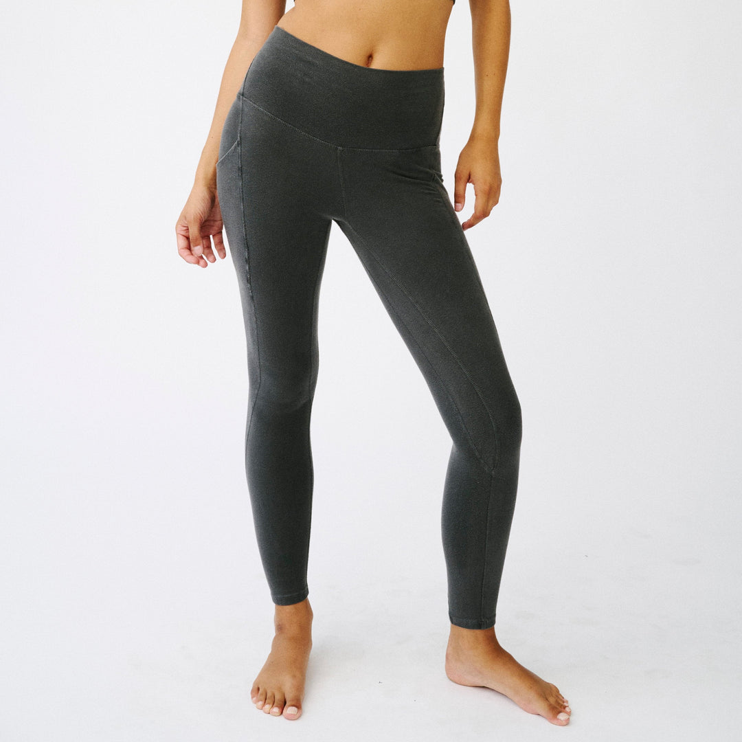 High-Rise Legging w/ Pocket 28"