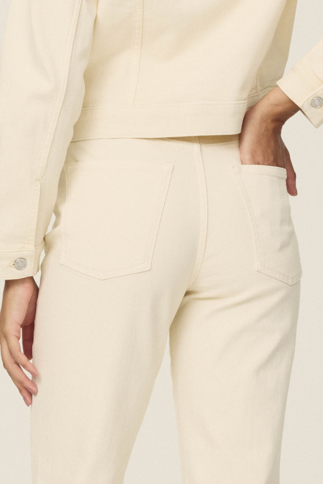 ASE - STRAIGHT JEANS | ECRU