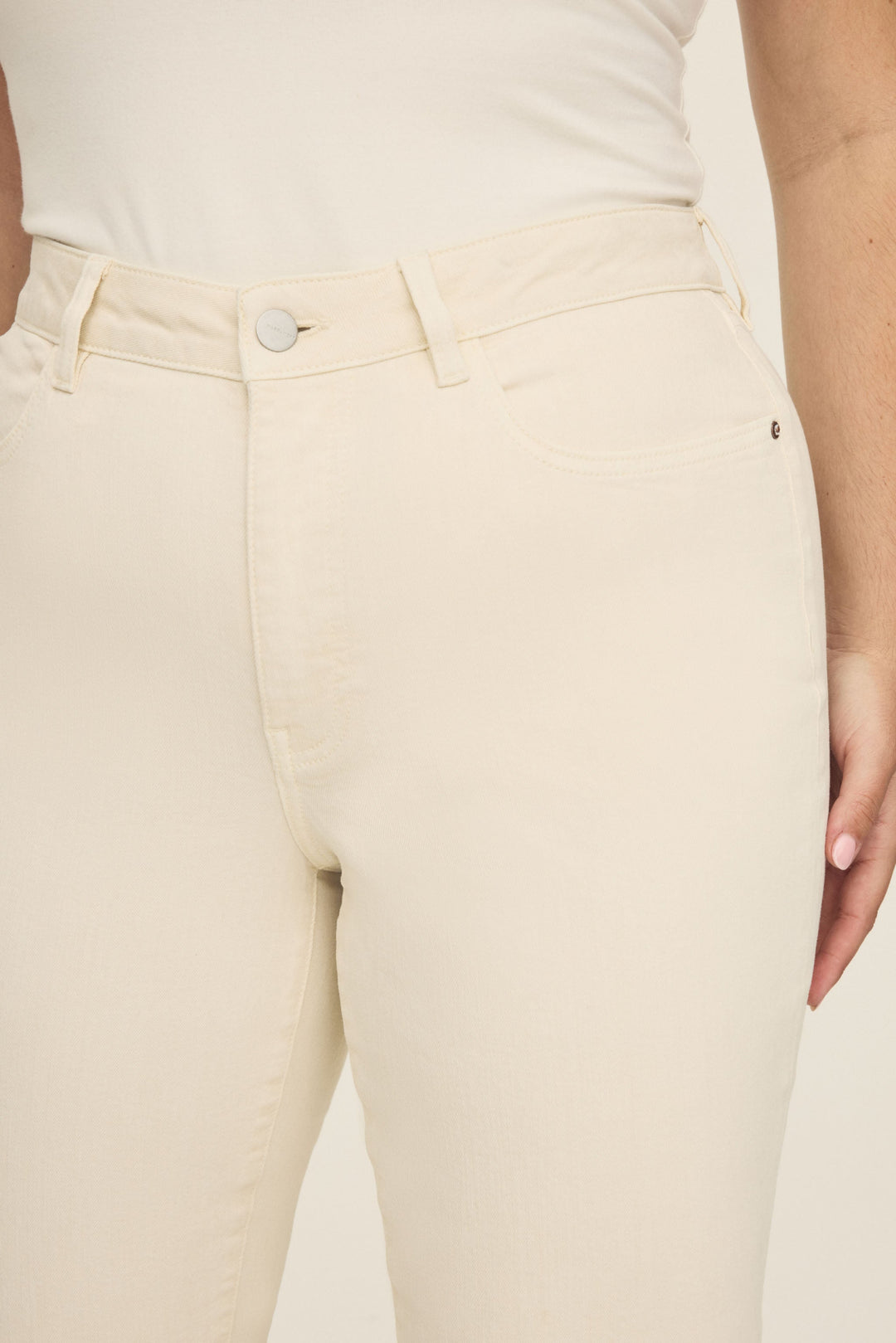 ASE PLUS - STRAIGHT JEANS | ECRU