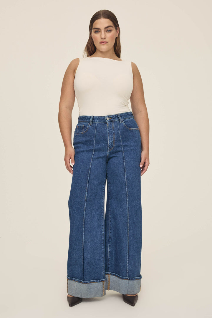 NCE PLUS - WIDE LEG JEANS | CUFF IT