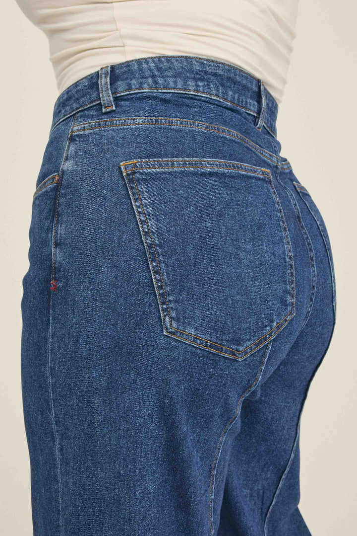 NCE PLUS - WIDE LEG JEANS | CUFF IT
