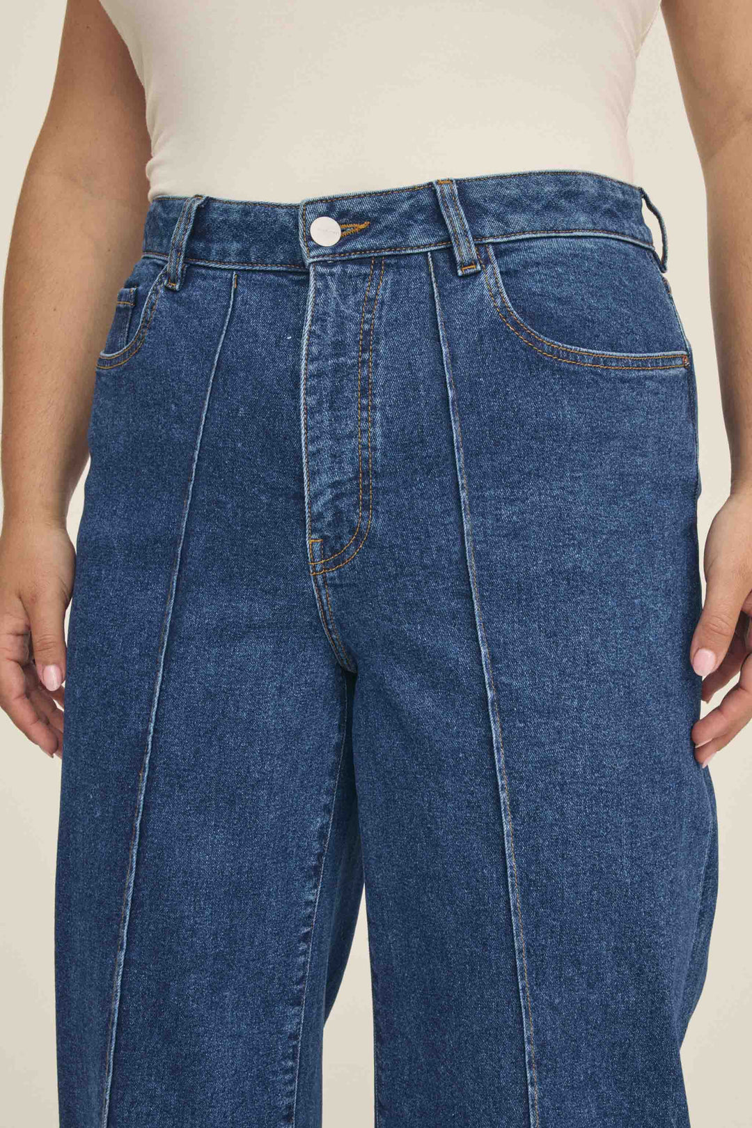 NCE PLUS - WIDE LEG JEANS | CUFF IT