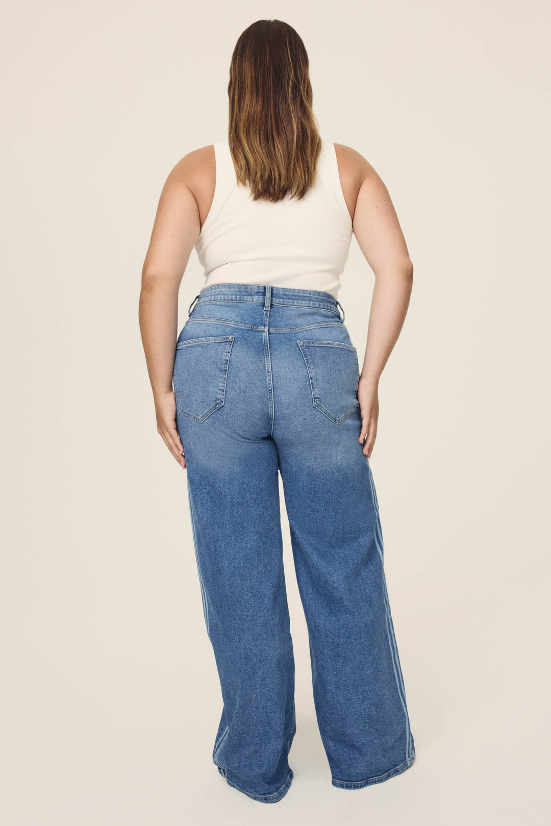NCE PLUS - WIDE LEG JEANS | WHITE STRIPES