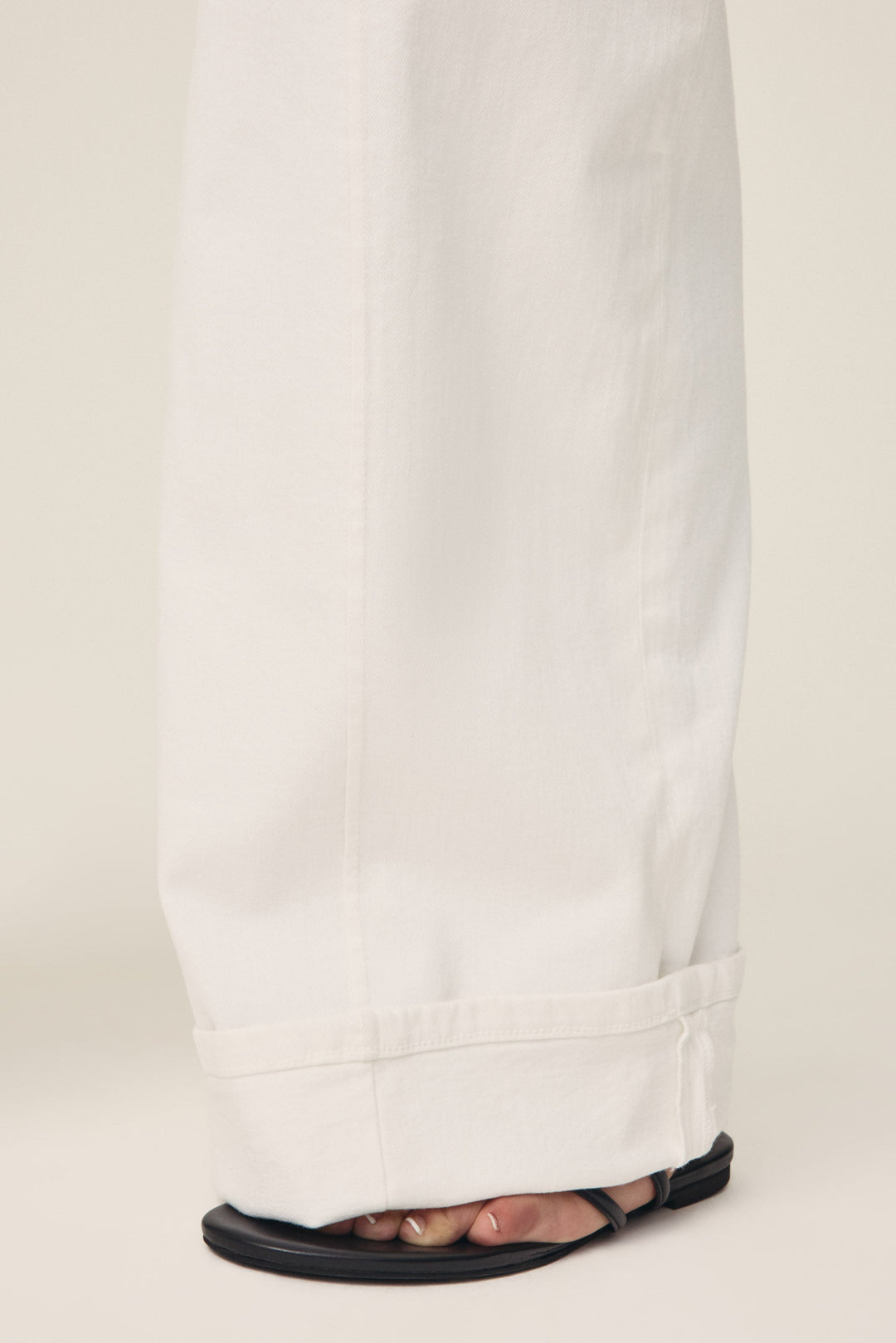 NCE PLUS - WIDE LEG JEANS | OPTIC CUFF