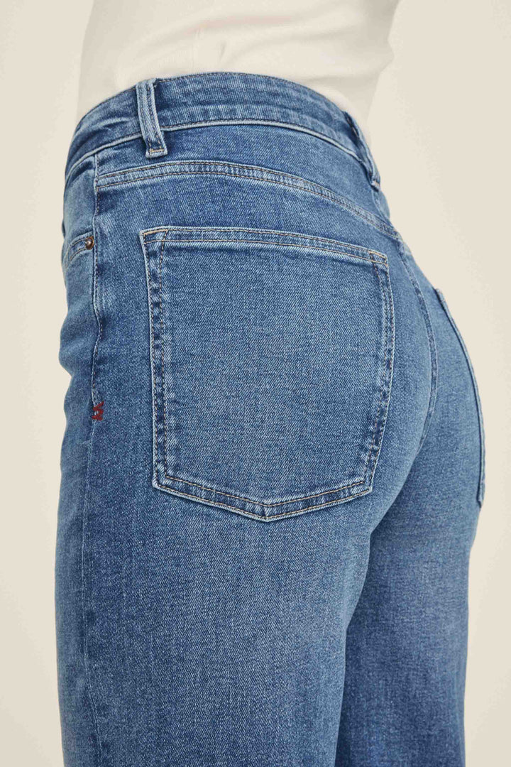ICN - CROPPED WIDE LEG JEANS | CROSSROADS