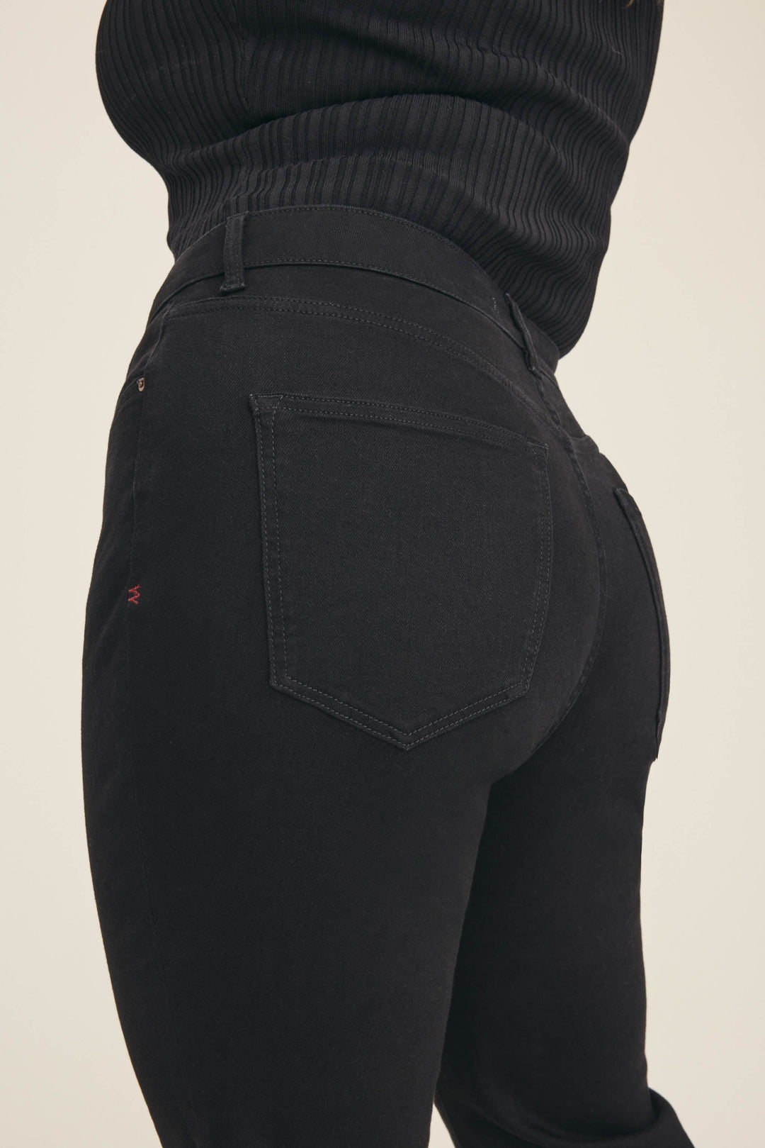 NAO STRETCH PLUS - HIGH RISE BOOTCUT JEANS | JET BLACK