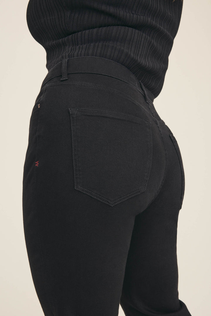 NAO STRETCH PLUS - HIGH RISE BOOTCUT JEANS | JET BLACK