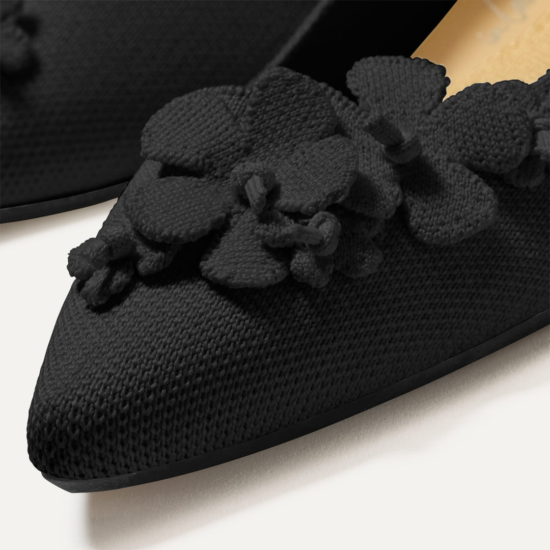 The Petal Point II - Black
