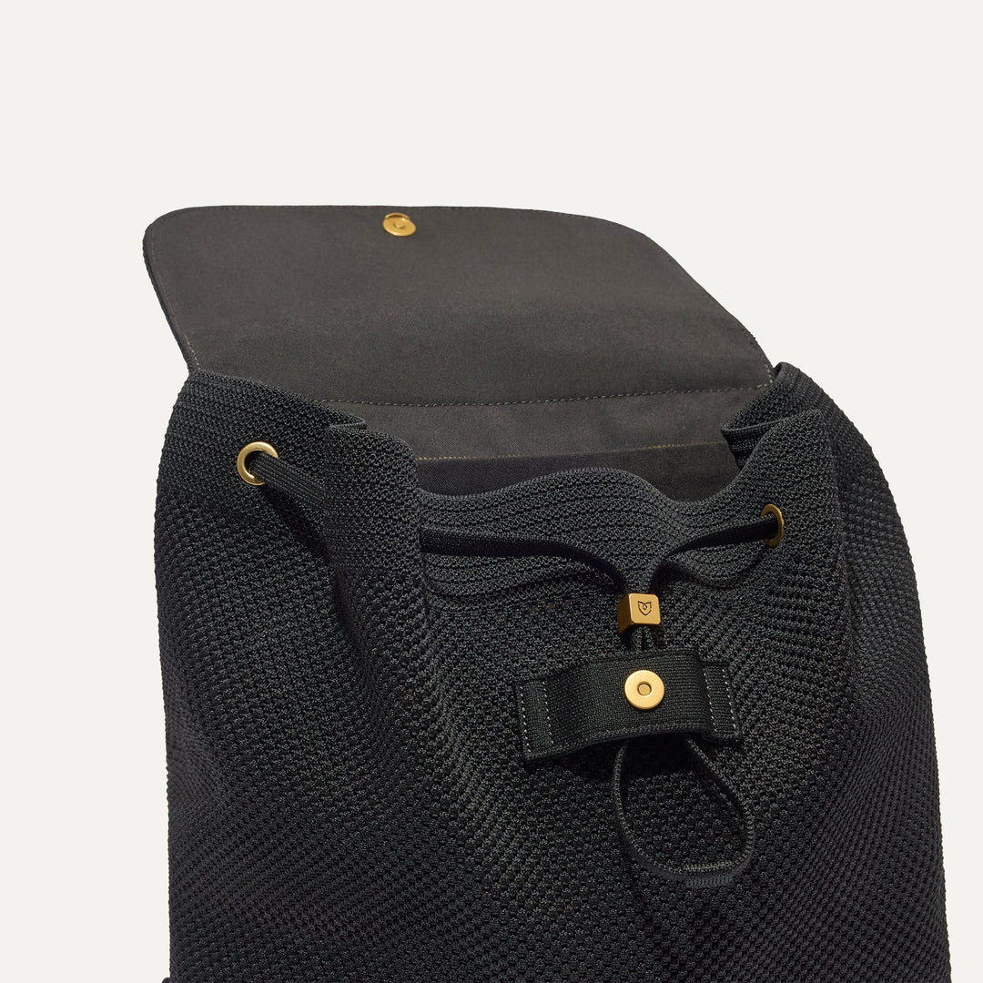The Cinch Backpack - Black