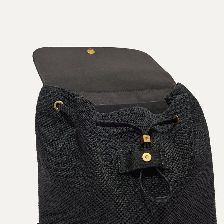 The Cinch Backpack - Black