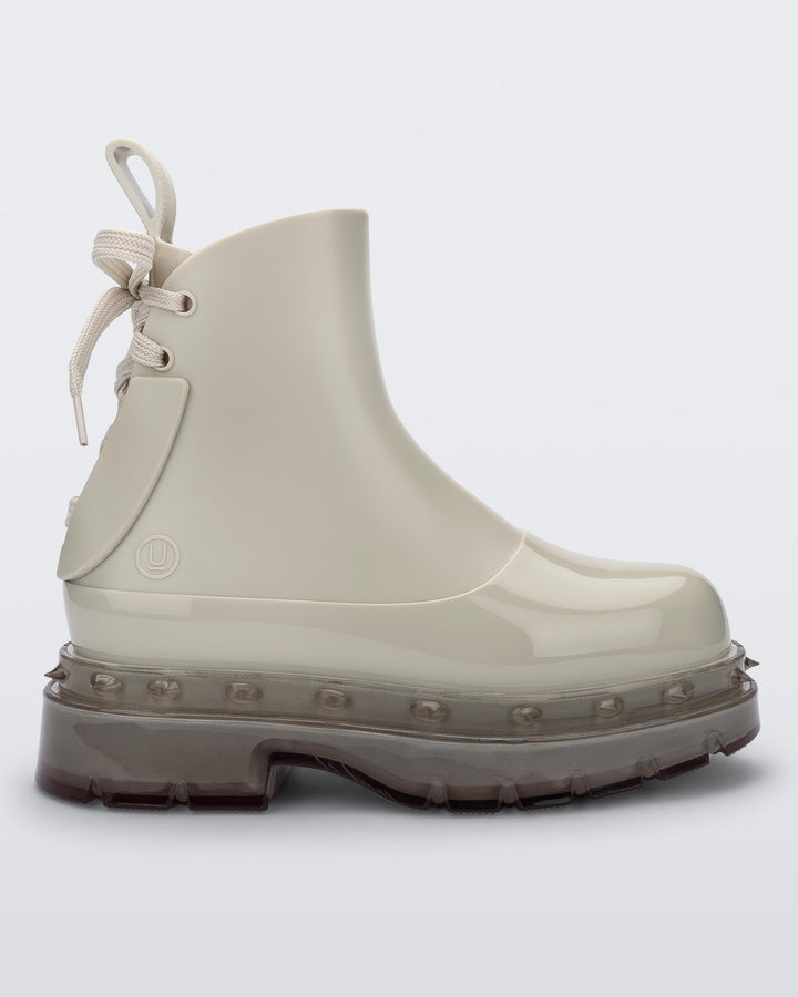 Spikes Boot