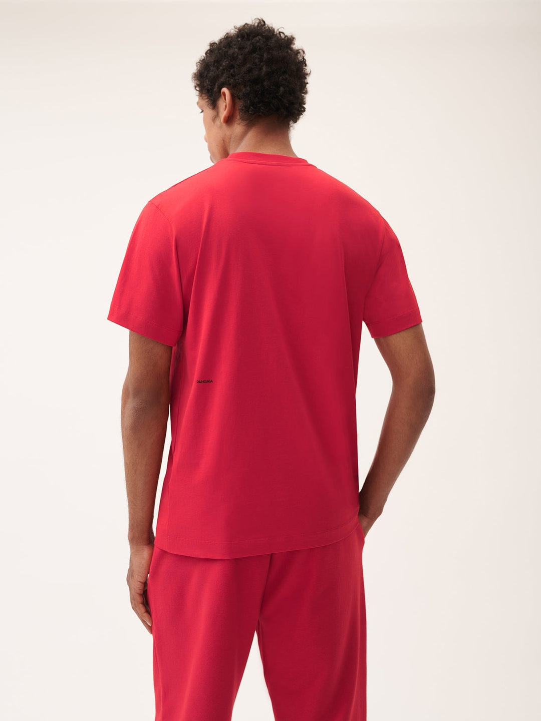 Mens 365 Midweight T-shirt—Goji berry red