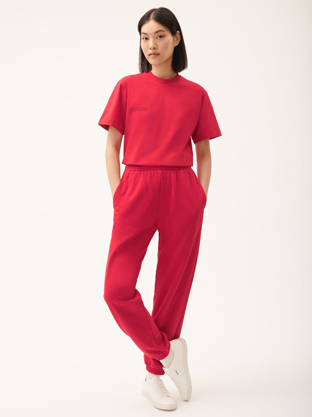 Womens 365 Midweight T-shirt—Goji berry red