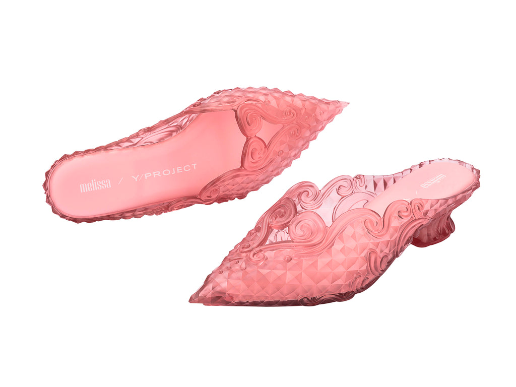 Court Shoe