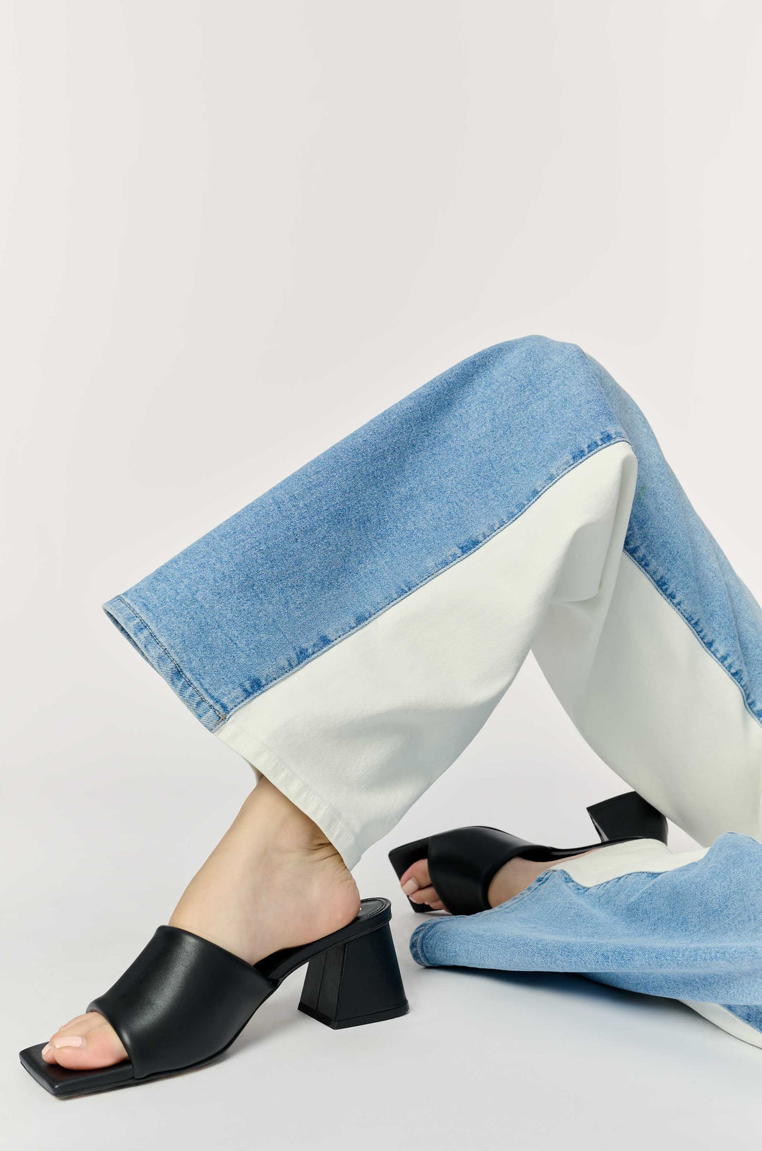 NCE - WIDE LEG JEANS | DOUBLE DUTCH