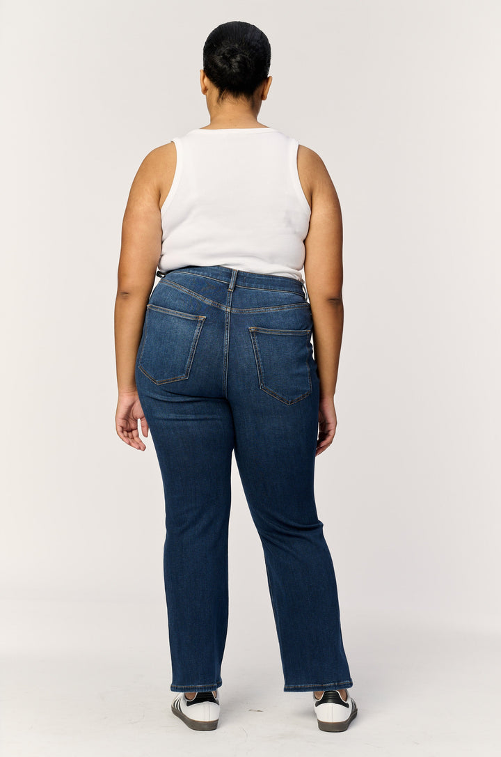 ASE PLUS STRETCH - STRAIGHT | VROOM