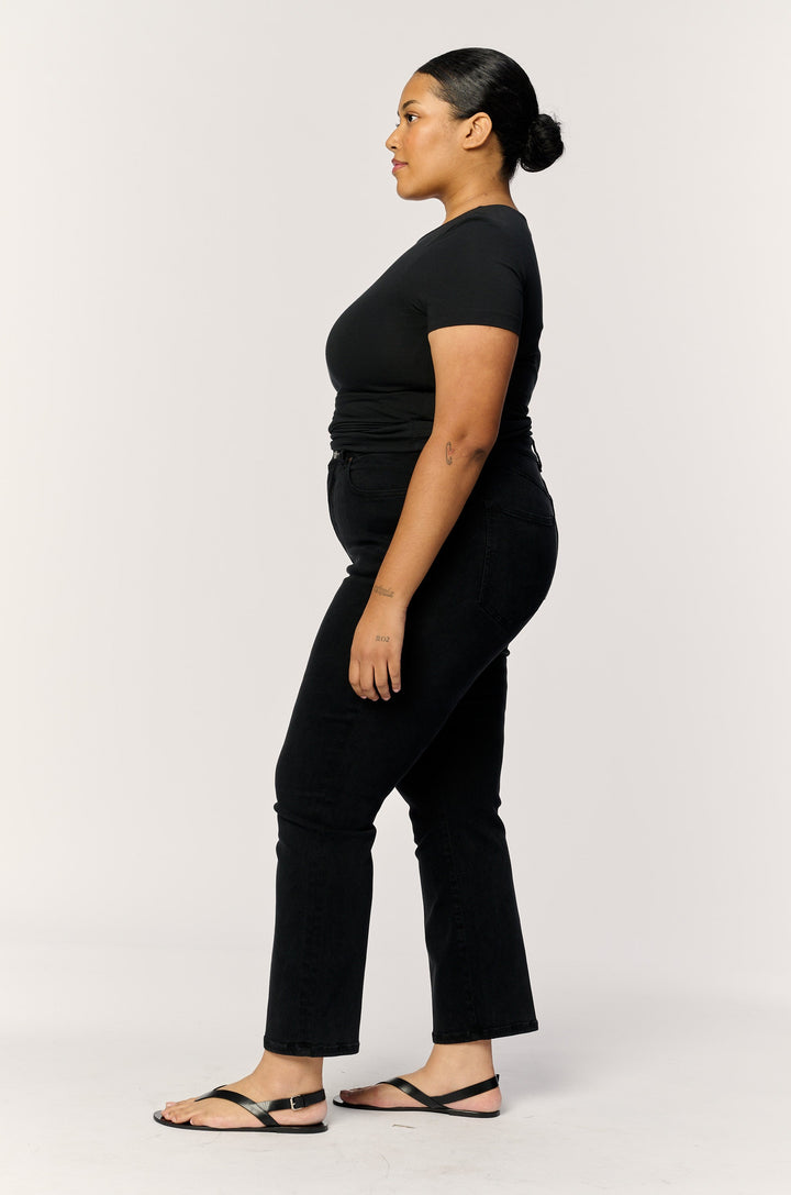ASE PLUS STRETCH - STRAIGHT | JET BLACK