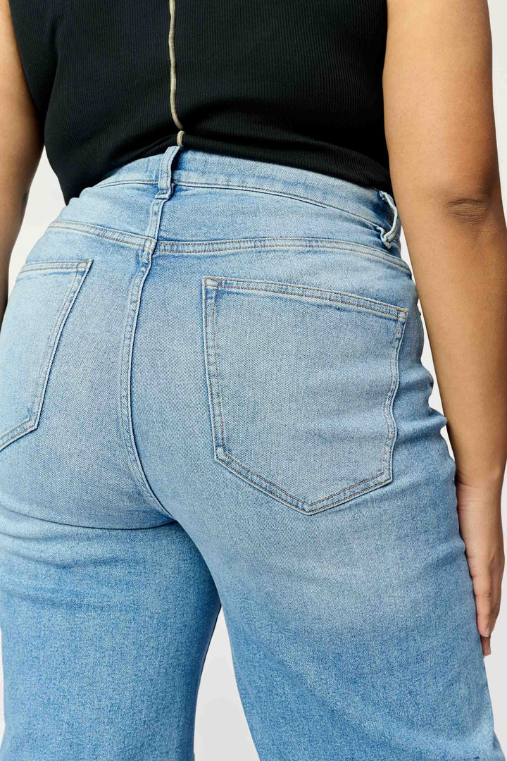 NCE PLUS - WIDE LEG JEANS | SWEETEST THING