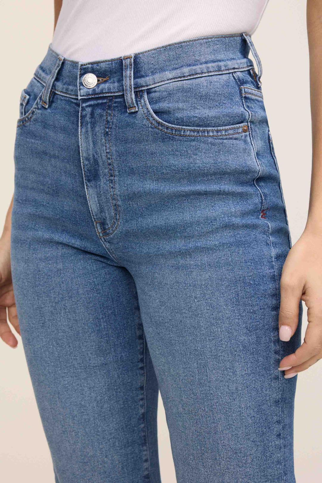ASE - STRAIGHT JEANS | EVERAFTER