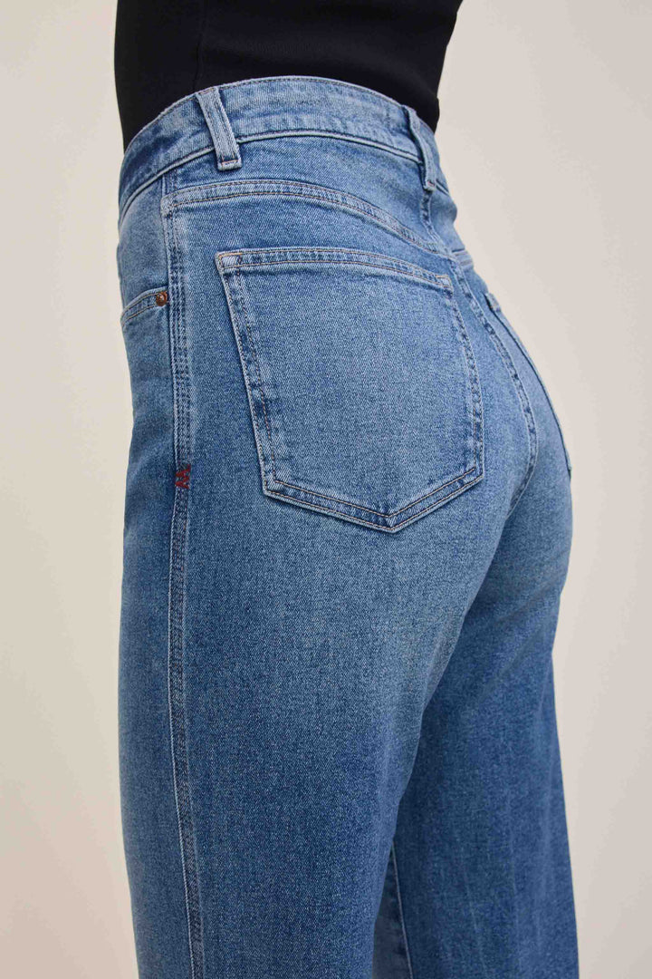 SAT - 90's STRAIGHT JEANS | HIGH ROAD