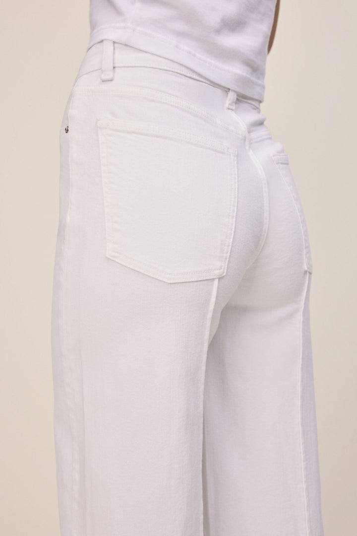 NCE - WIDE LEG JEANS | OPTIC CUFF