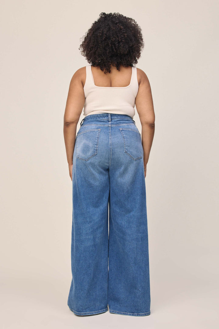 NCE PLUS - WIDE LEG JEANS | WESTSIDE