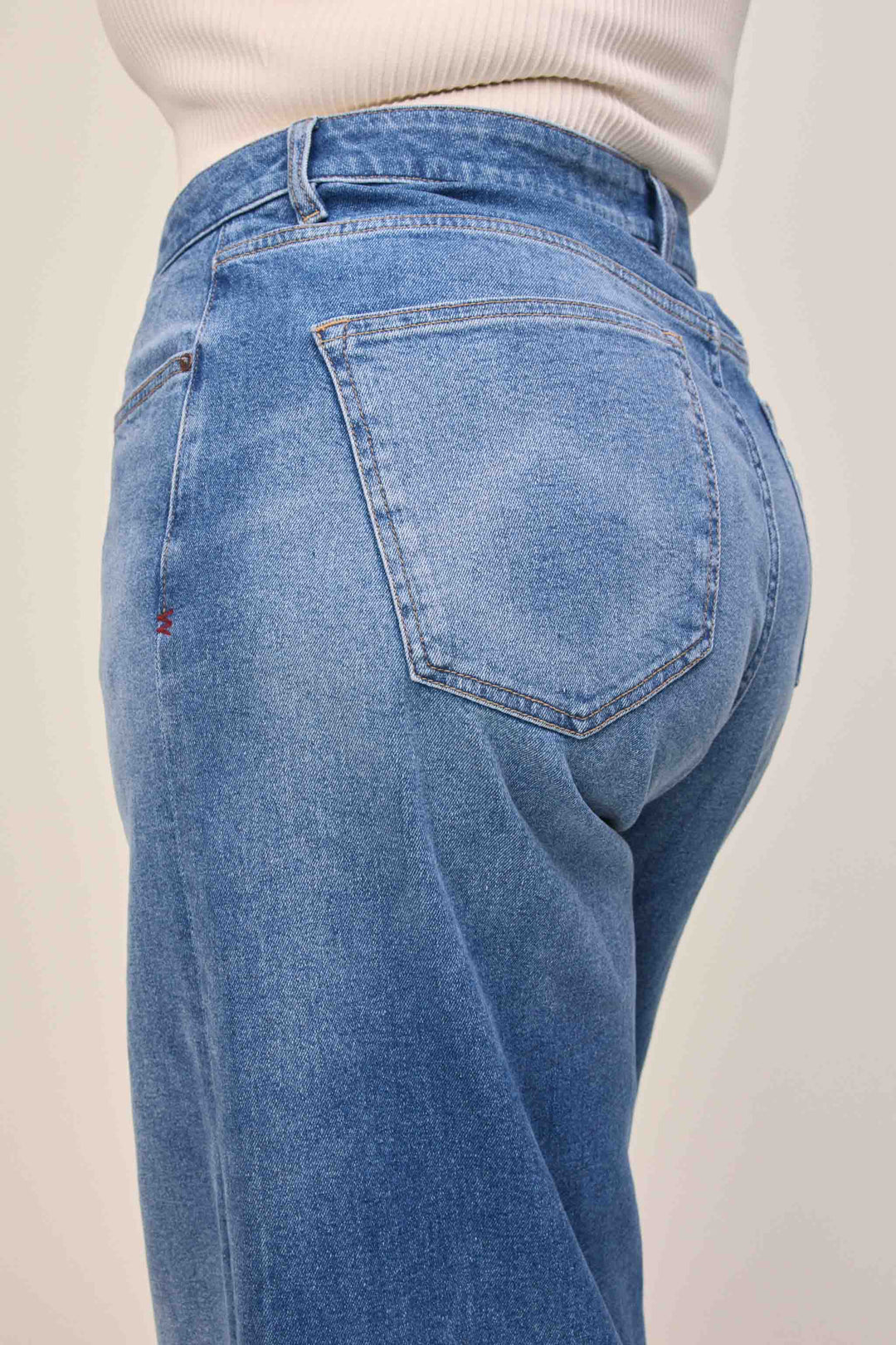 NCE PLUS - WIDE LEG JEANS | WESTSIDE
