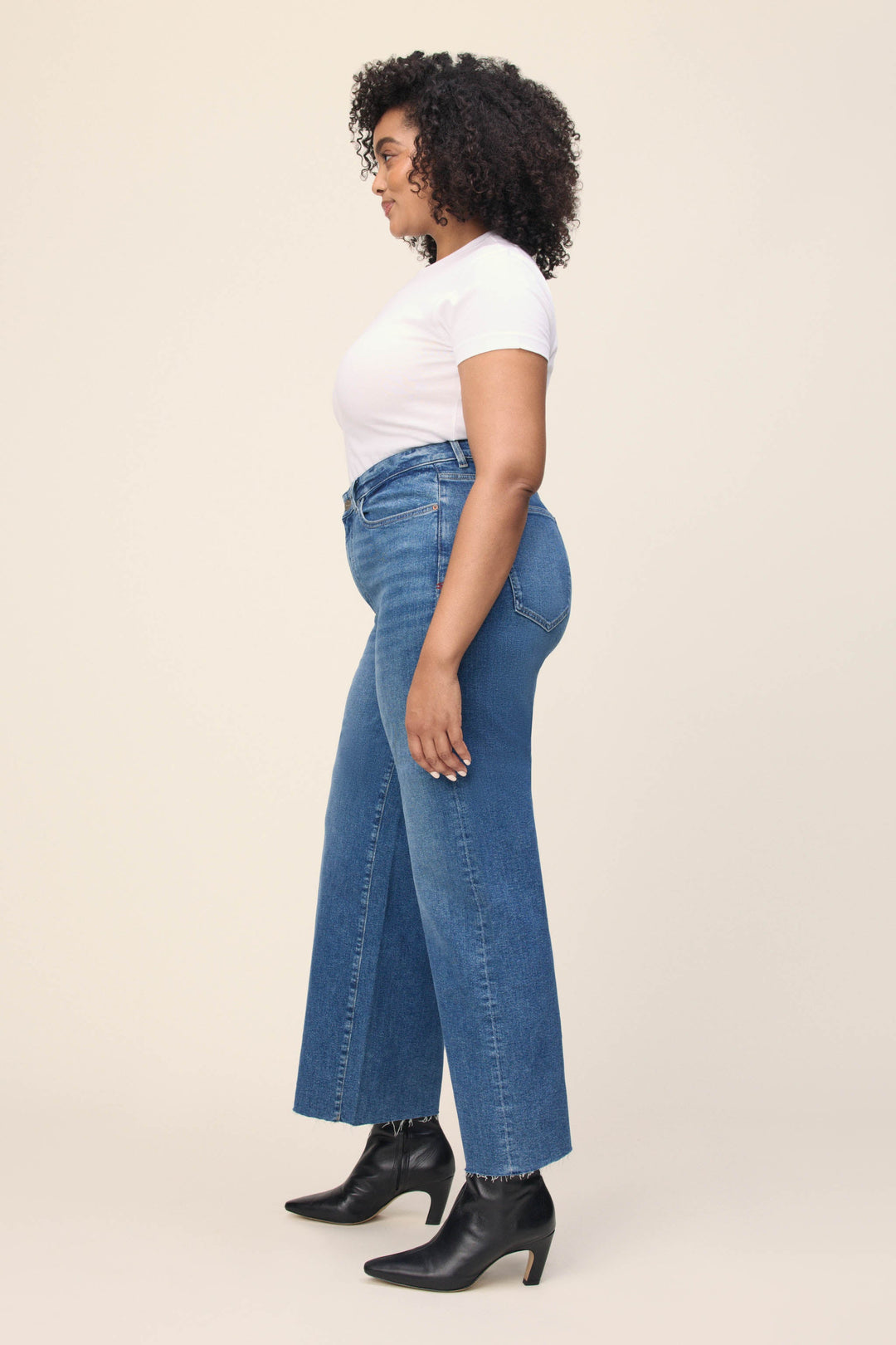 ICN PLUS - CROPPED WIDE LEG JEANS | CROSSROADS