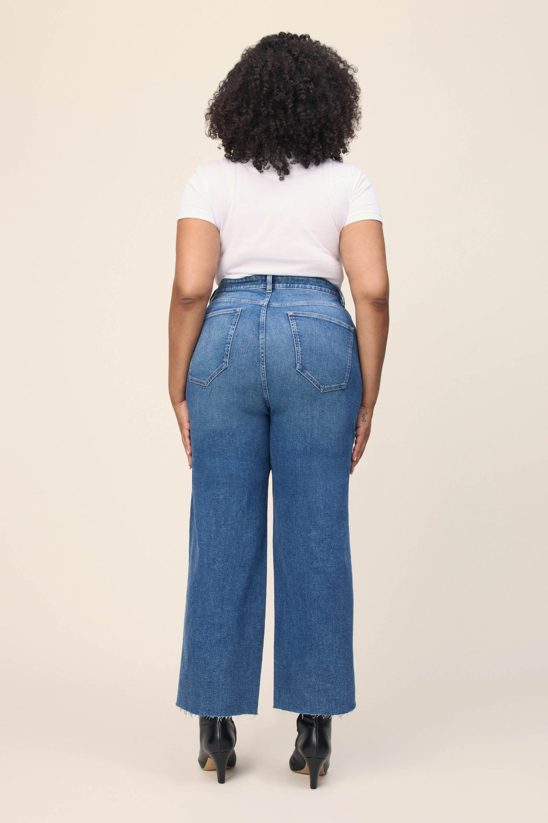 ICN PLUS - CROPPED WIDE LEG JEANS | CROSSROADS