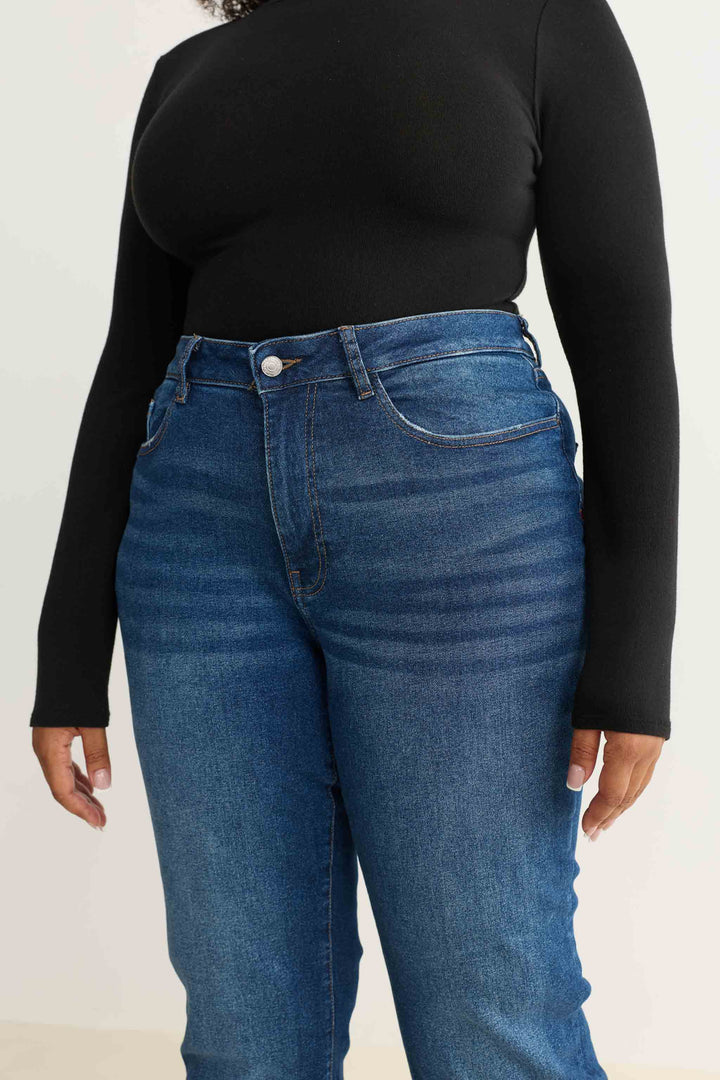 ASE PLUS - STRAIGHT JEANS | ROLLING RIVER