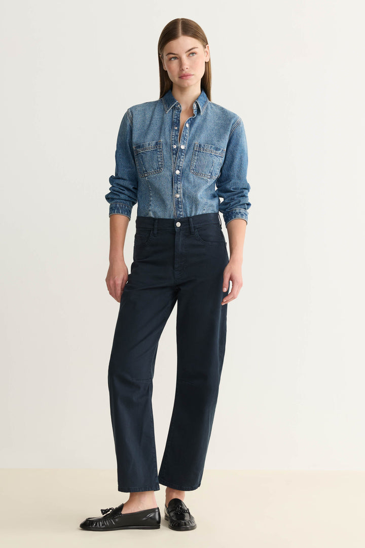 BNA TWILL - SOFT CURVE BARREL PANTS | CARBON BLUE
