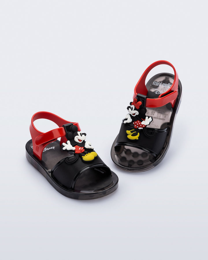 Play Mickey & Minnie