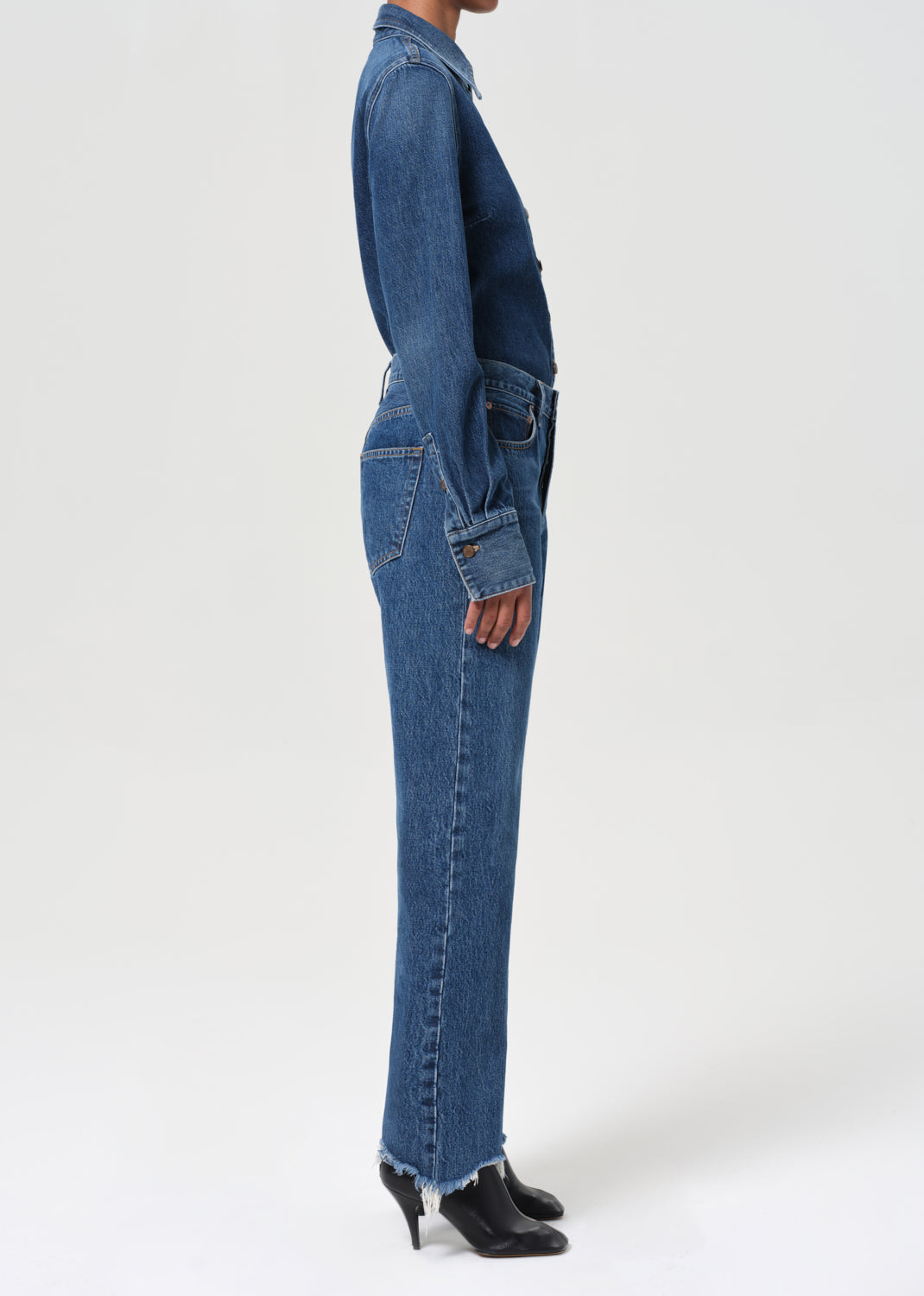 90's Mid Rise Straight in Fountain