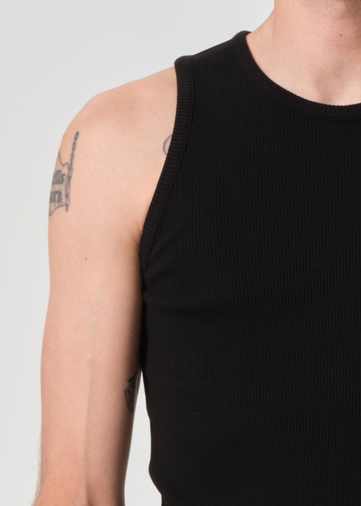 Viggo Tank in Black