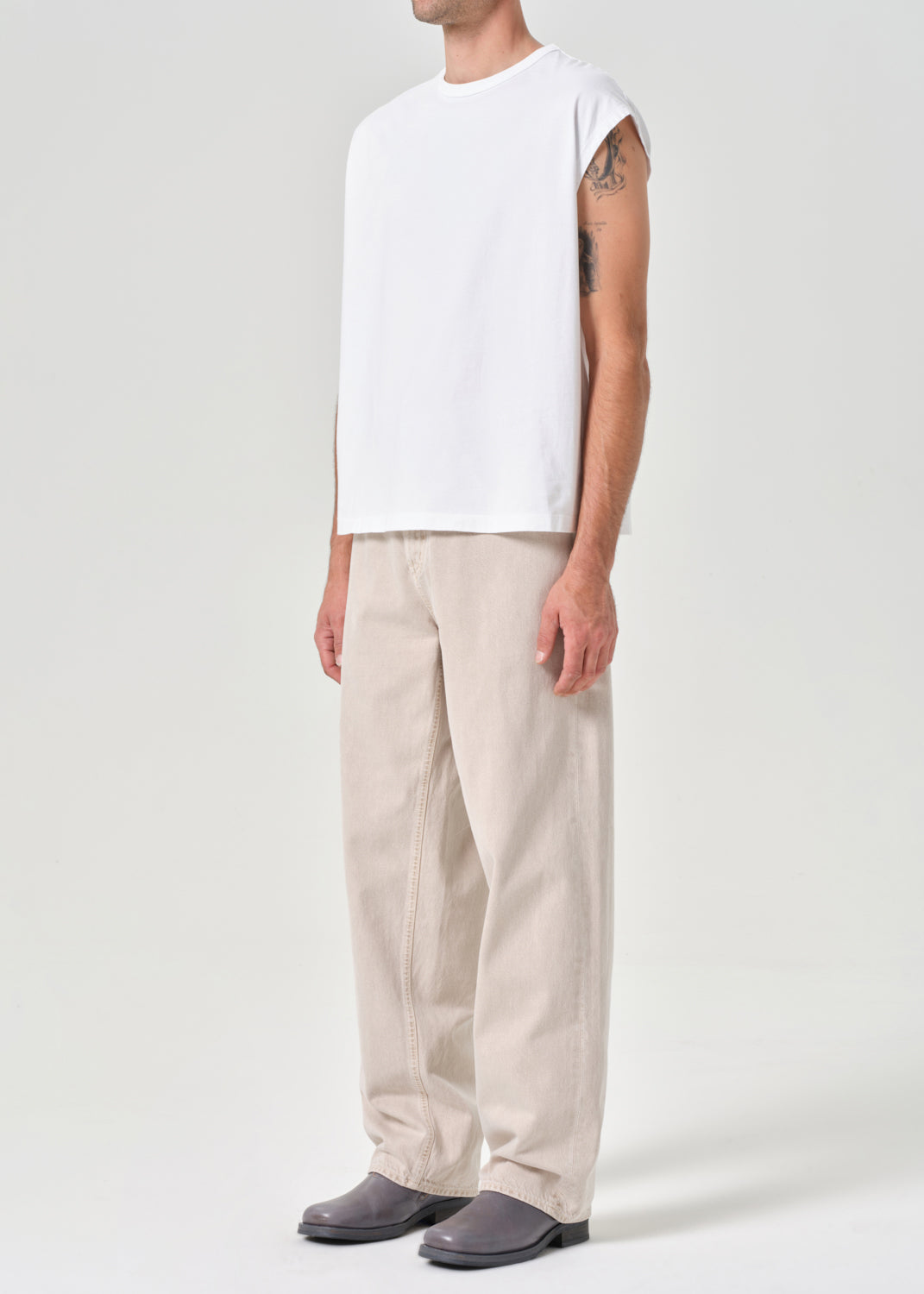 Leonard Sleeveless Tee in White