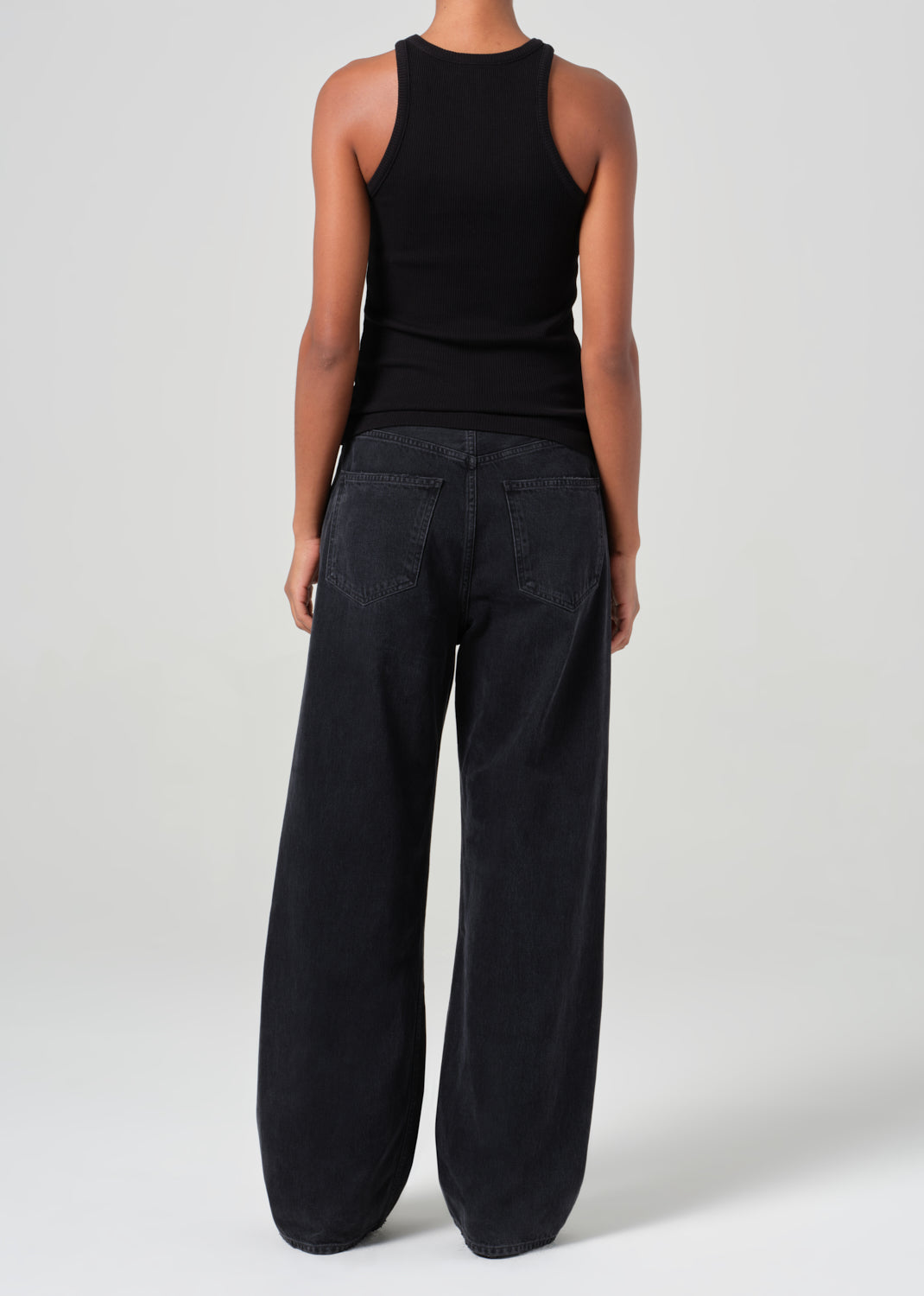 Low Curve Jean in Black Tar