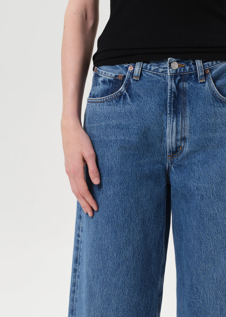 Low Curve Jean in Myth