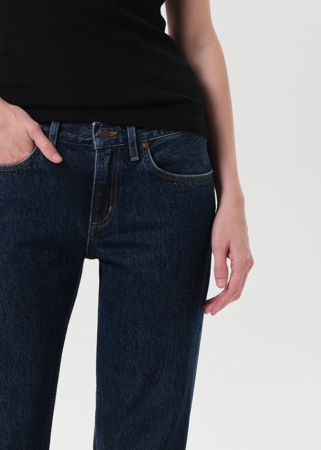 Low Rise Slim in Pendulum
