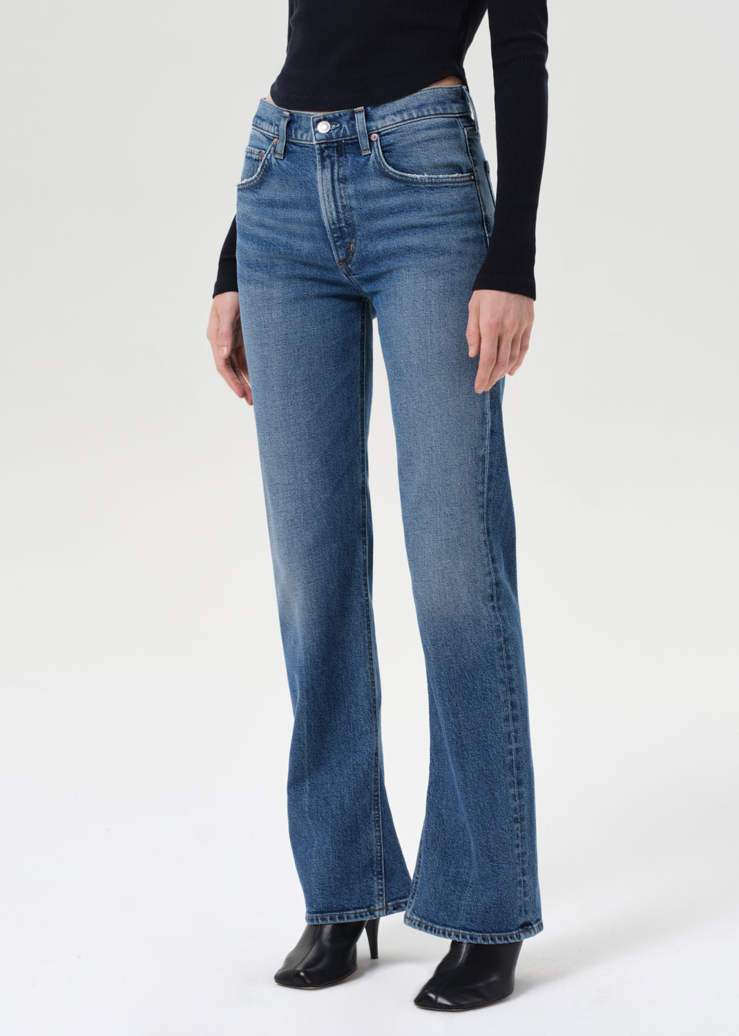 Mid Rise Kick Boot (Comfort Stretch) in Curve