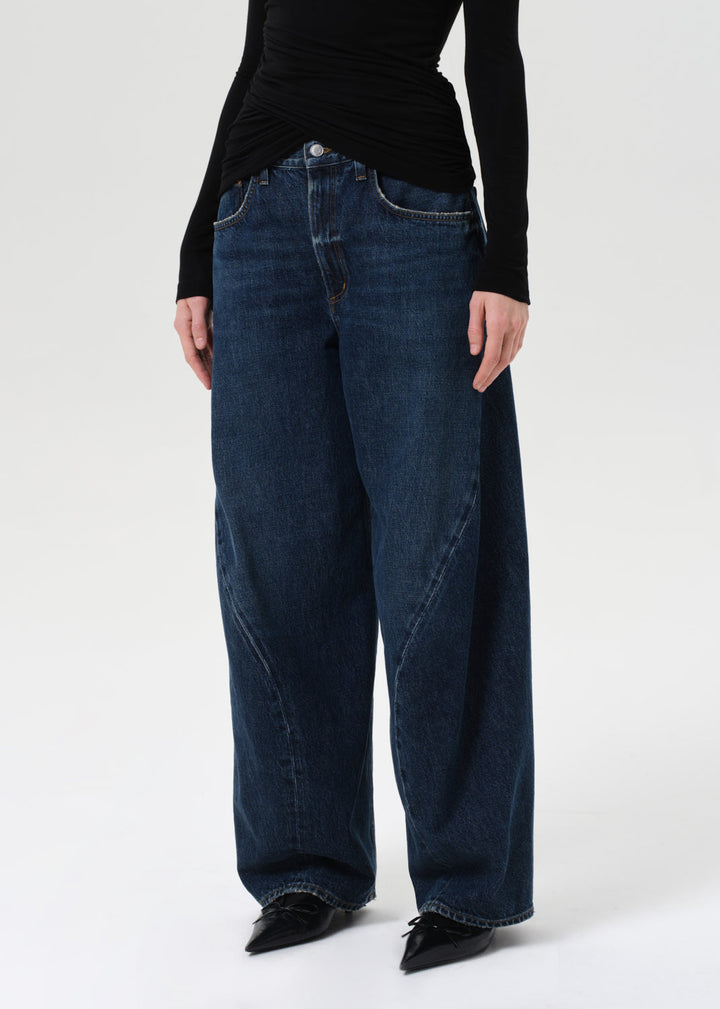 Twist Jean in Nexus