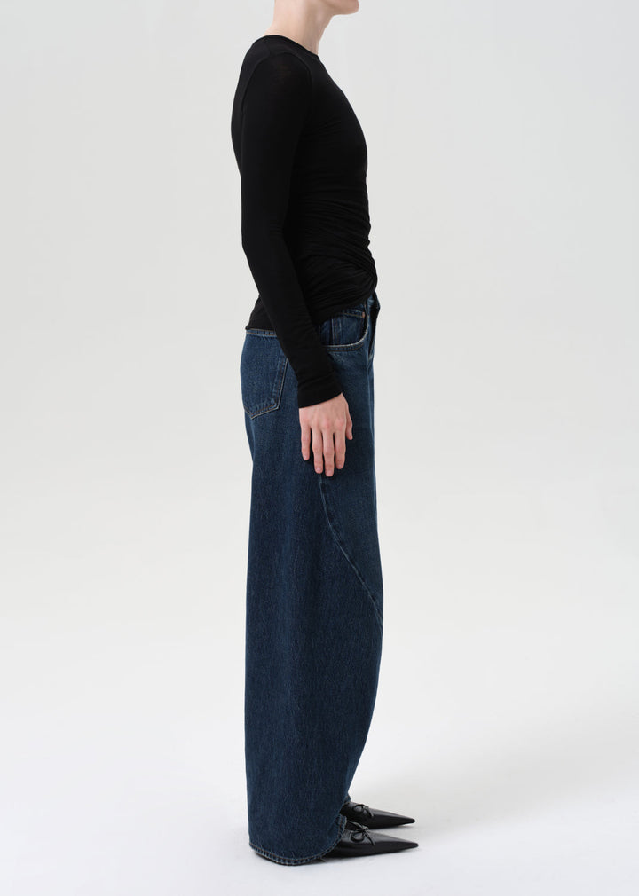 Twist Jean in Nexus