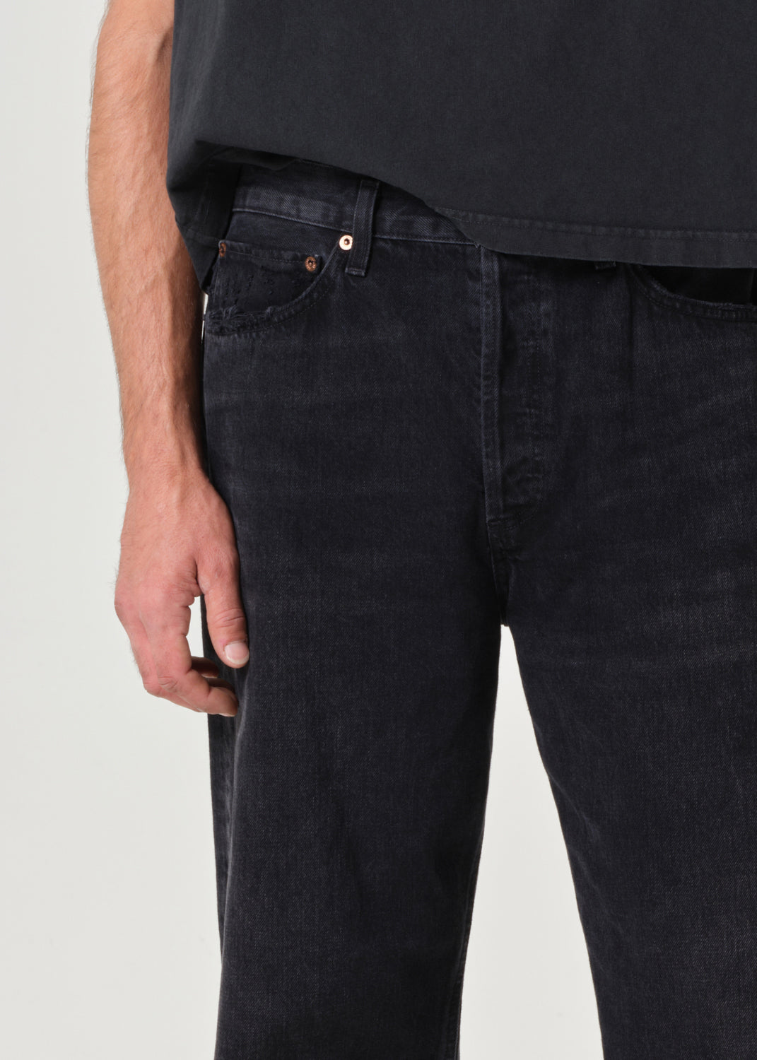 90's Jean in Tar