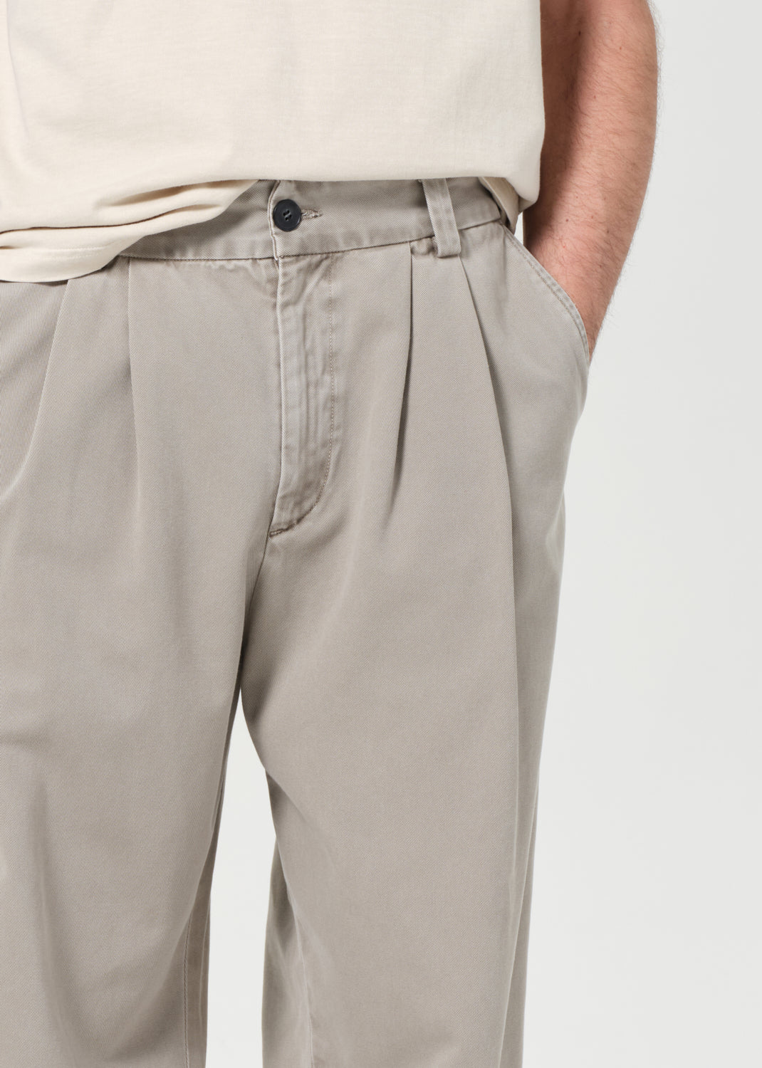 Slater Trouser in Wicker