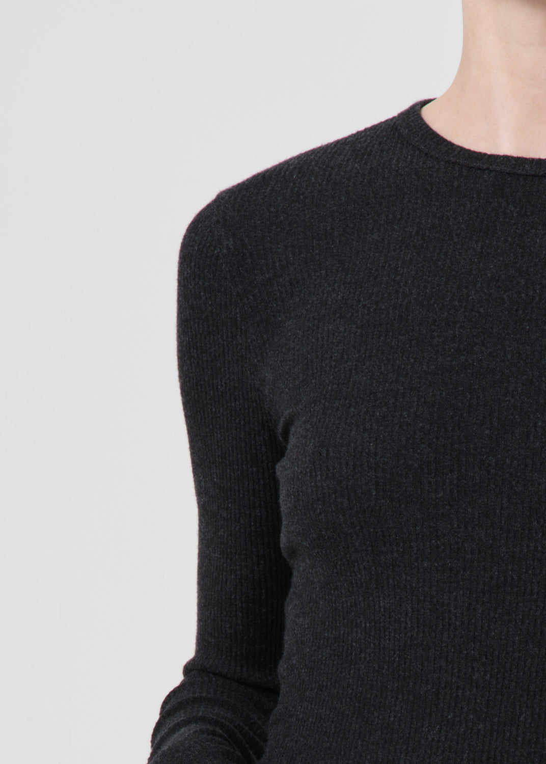 Delphi Slim Tee in Katniss