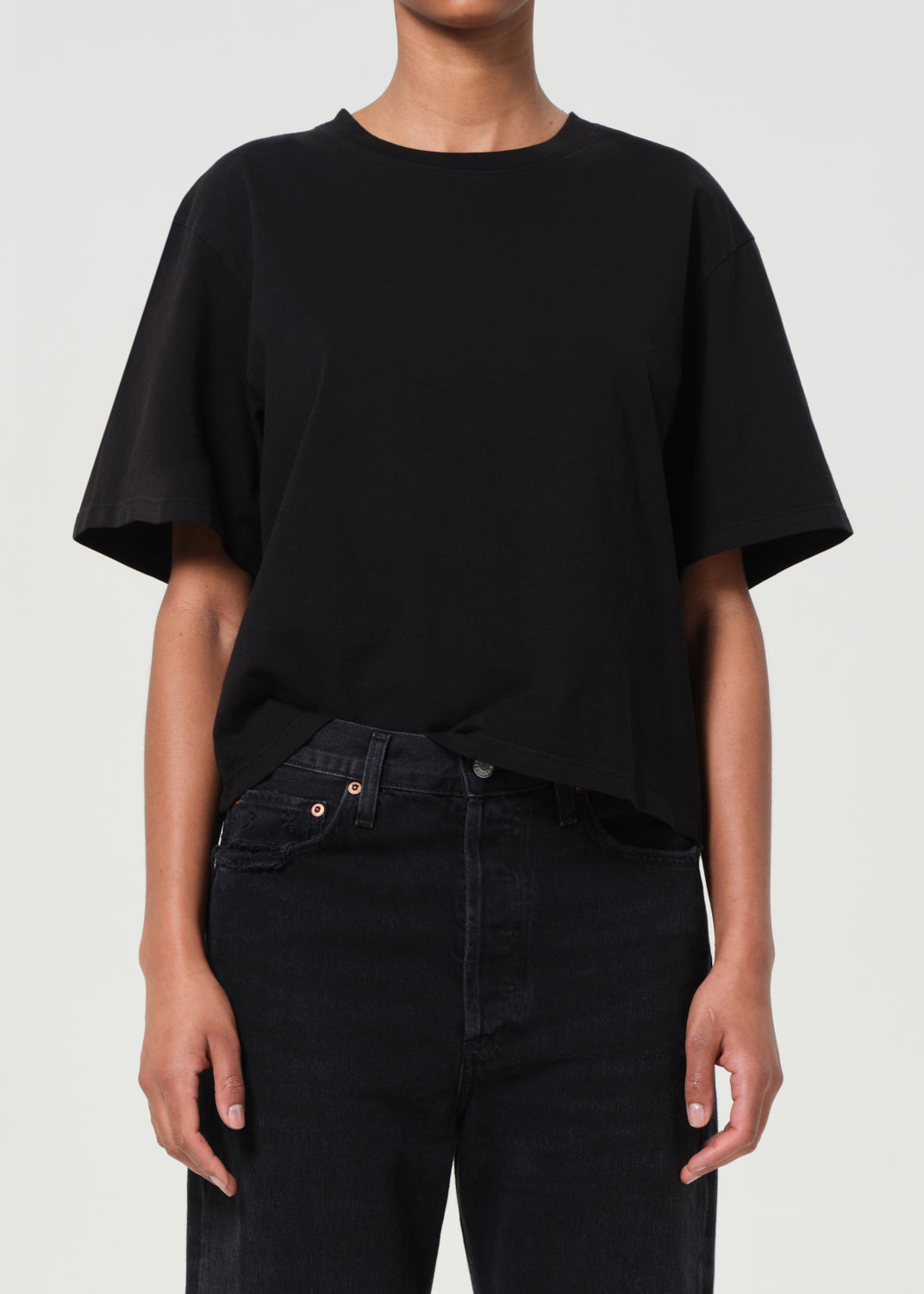 Sulma Tee in Black