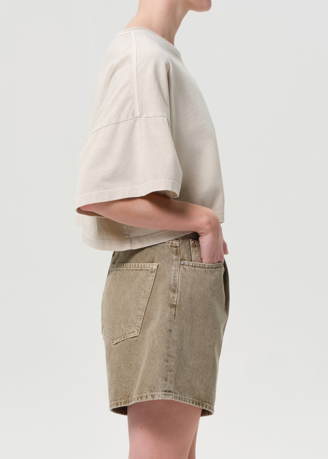 Arli Oversized Cropped Tee in Brown Rice
